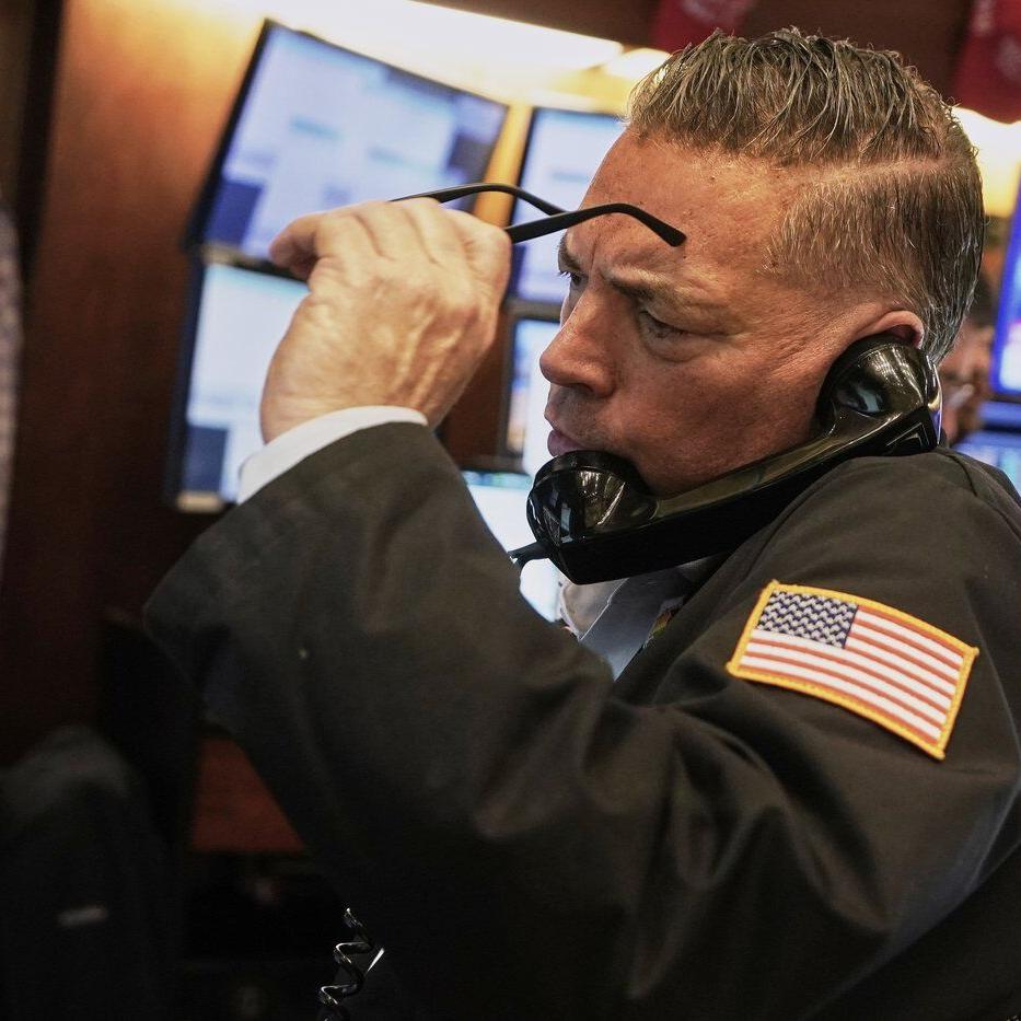 US stocks jump and the bond market swings to cap Wall Street鈥檚 chaotic and historic week